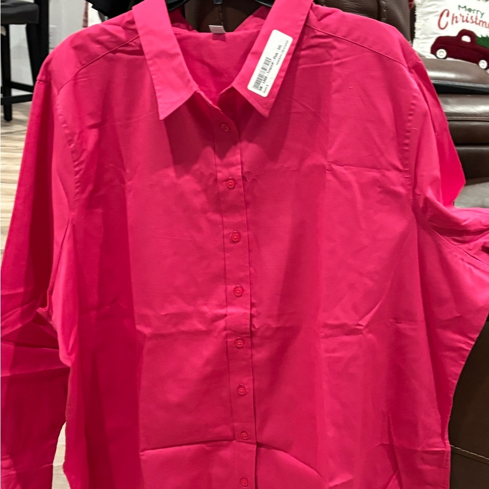 Women’s pink long sleeve 5x Never worn